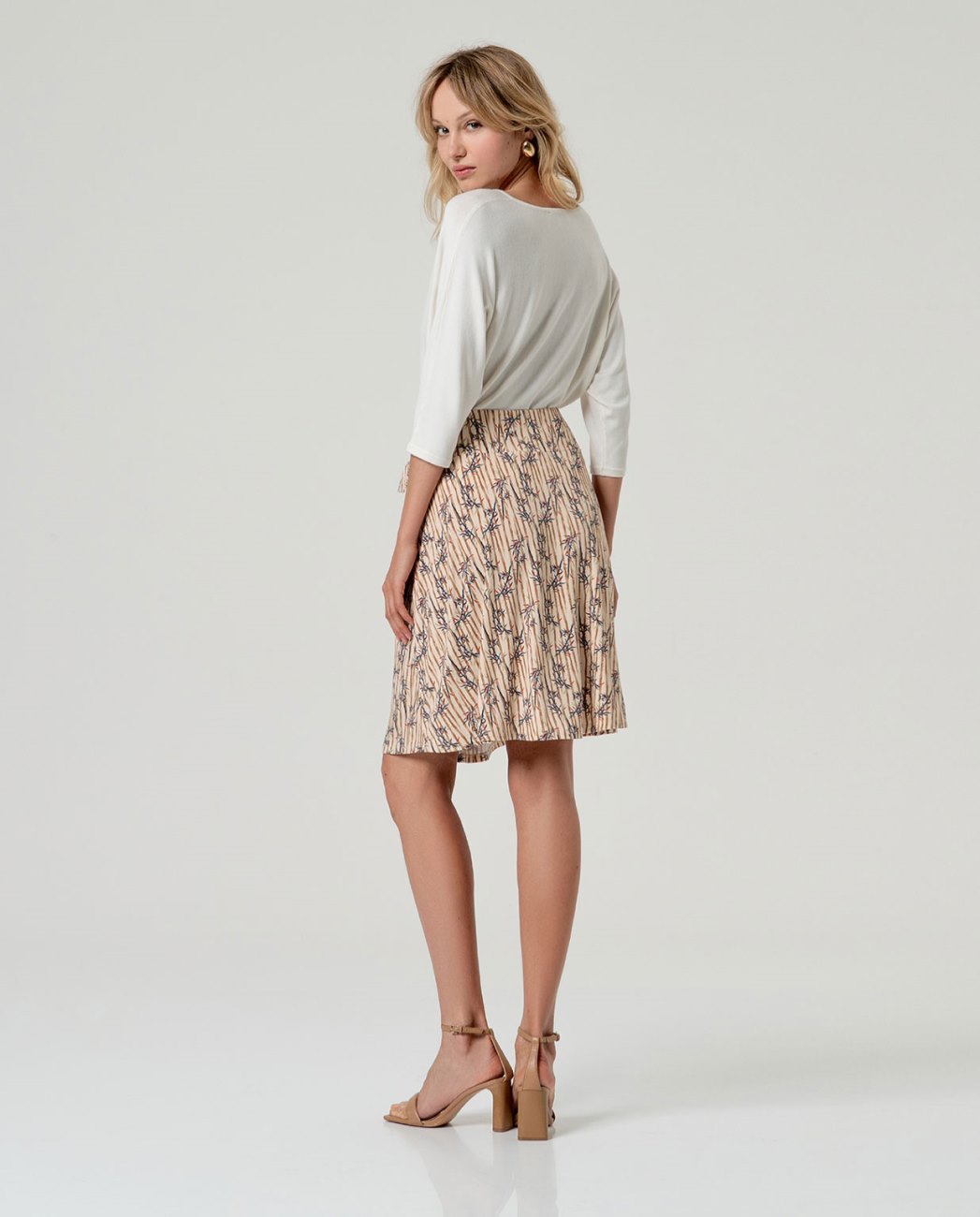 Falda viscosa Surkana