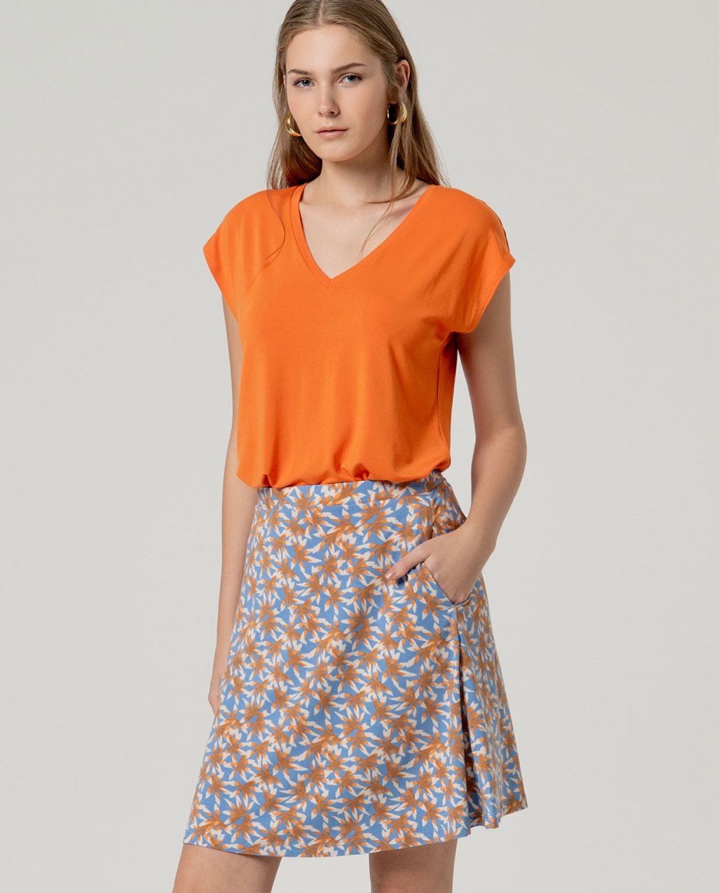 Falda viscosa Surkana